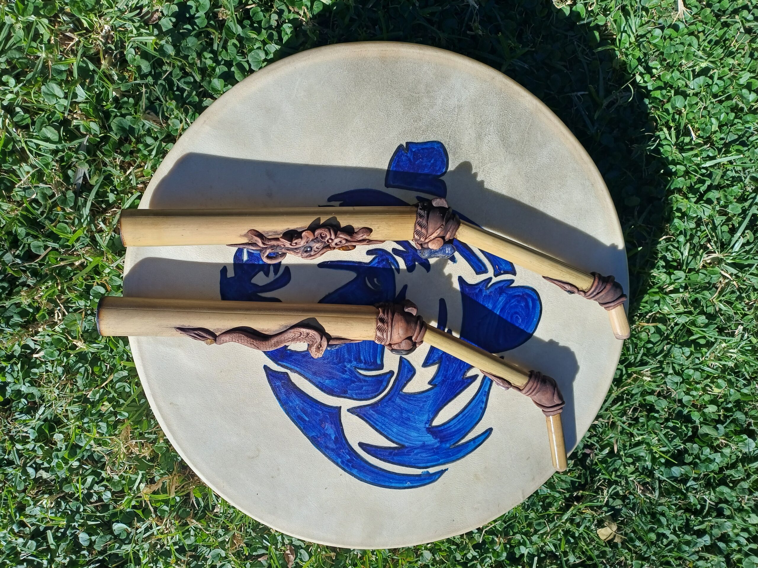 Large Tepi made from Bamboo with clay faces - Image 5